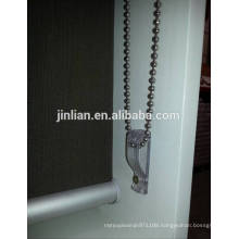 Roller blinds chain safety device